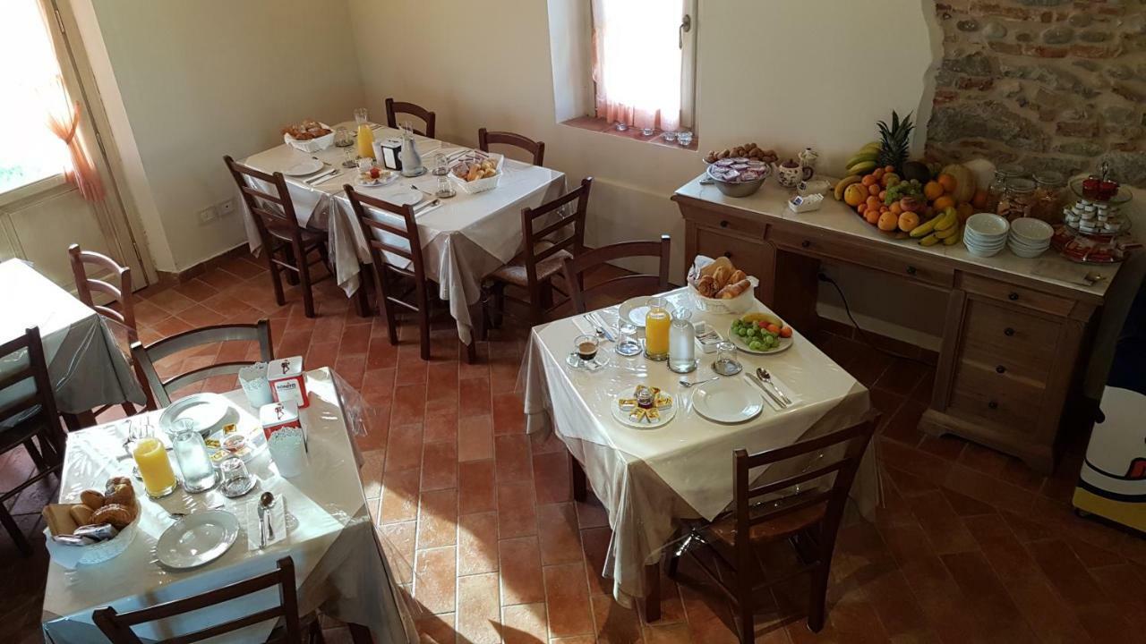 Casal Sant'Elena Bed & Breakfast Altopascio Eksteriør bilde